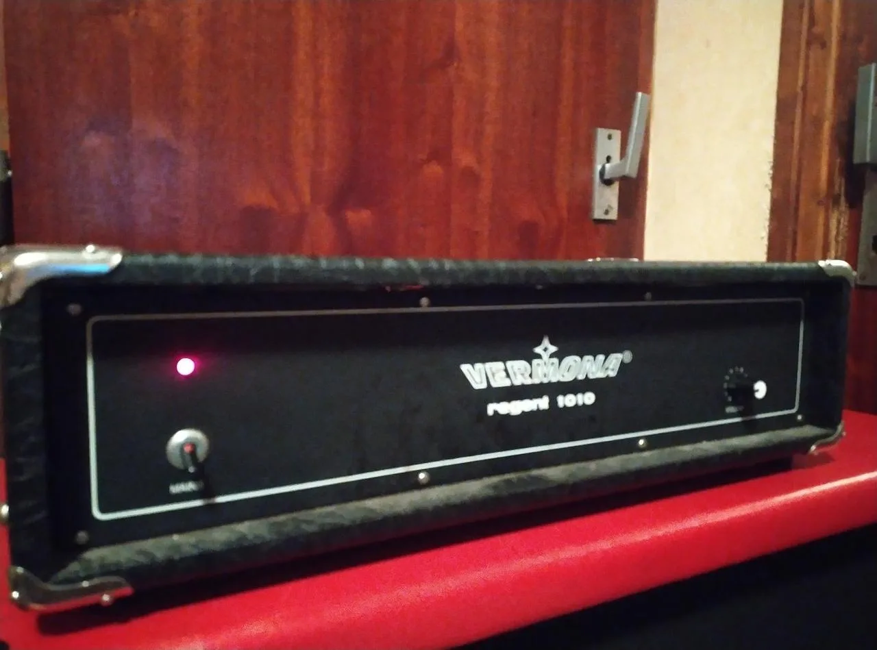 2x Vermona Regent 1010
