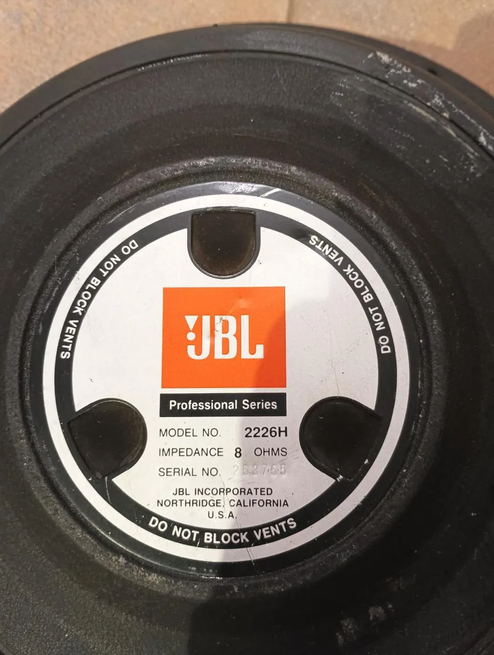 Prodám reproduktor JBL 2226H
