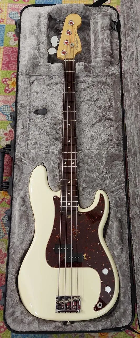 Fender American Professional Precision Bass