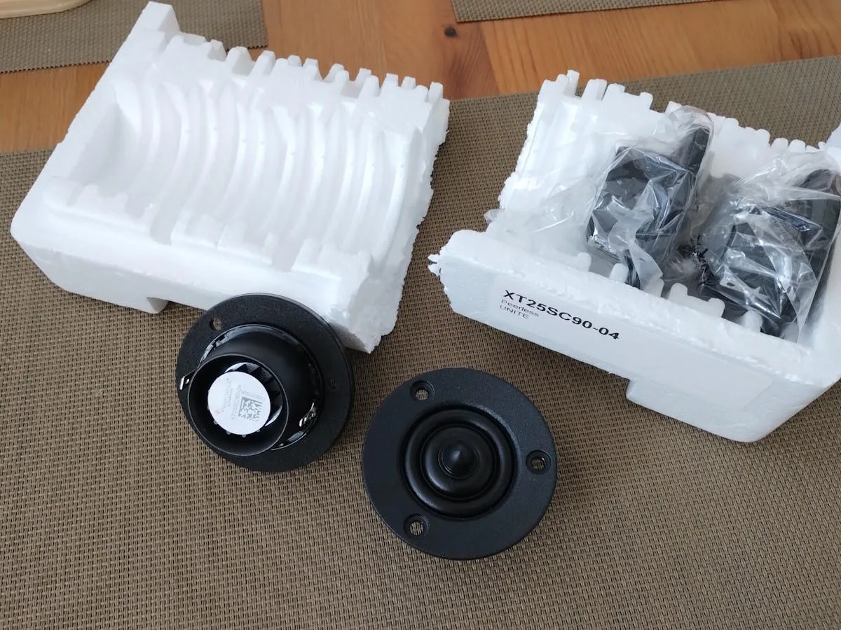 Peerless XT25SC90-04
