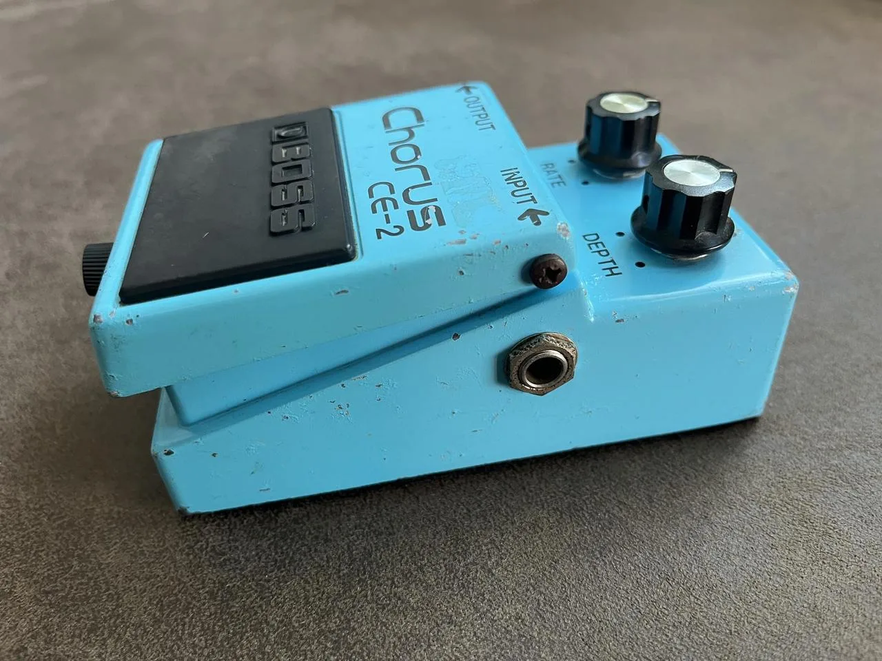 Boss CE-2 Japan Long Dash (black label, 1981)