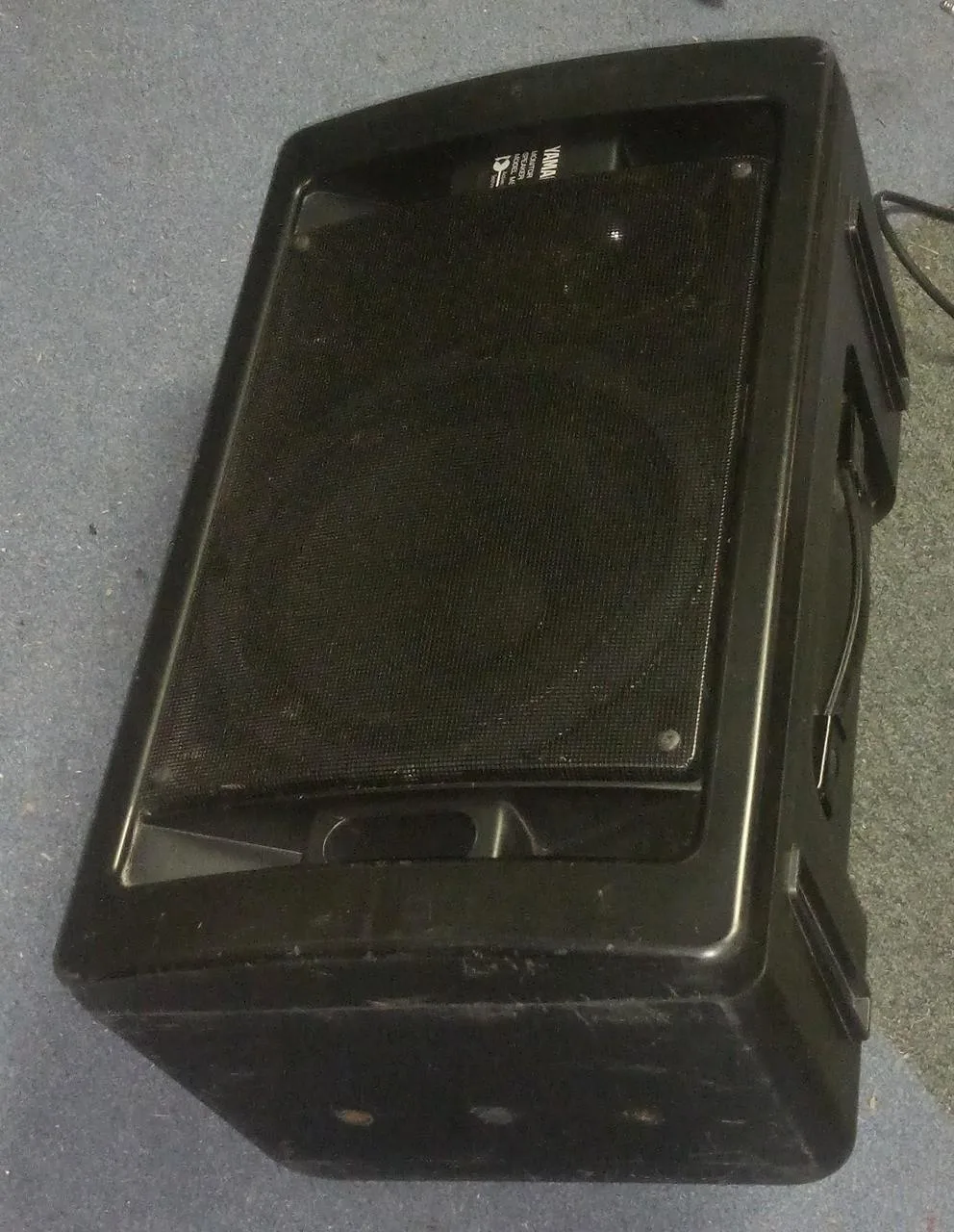 YAMAHA MS60S
