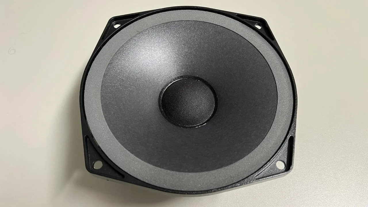 MARTIN AUDIO DLS 1738