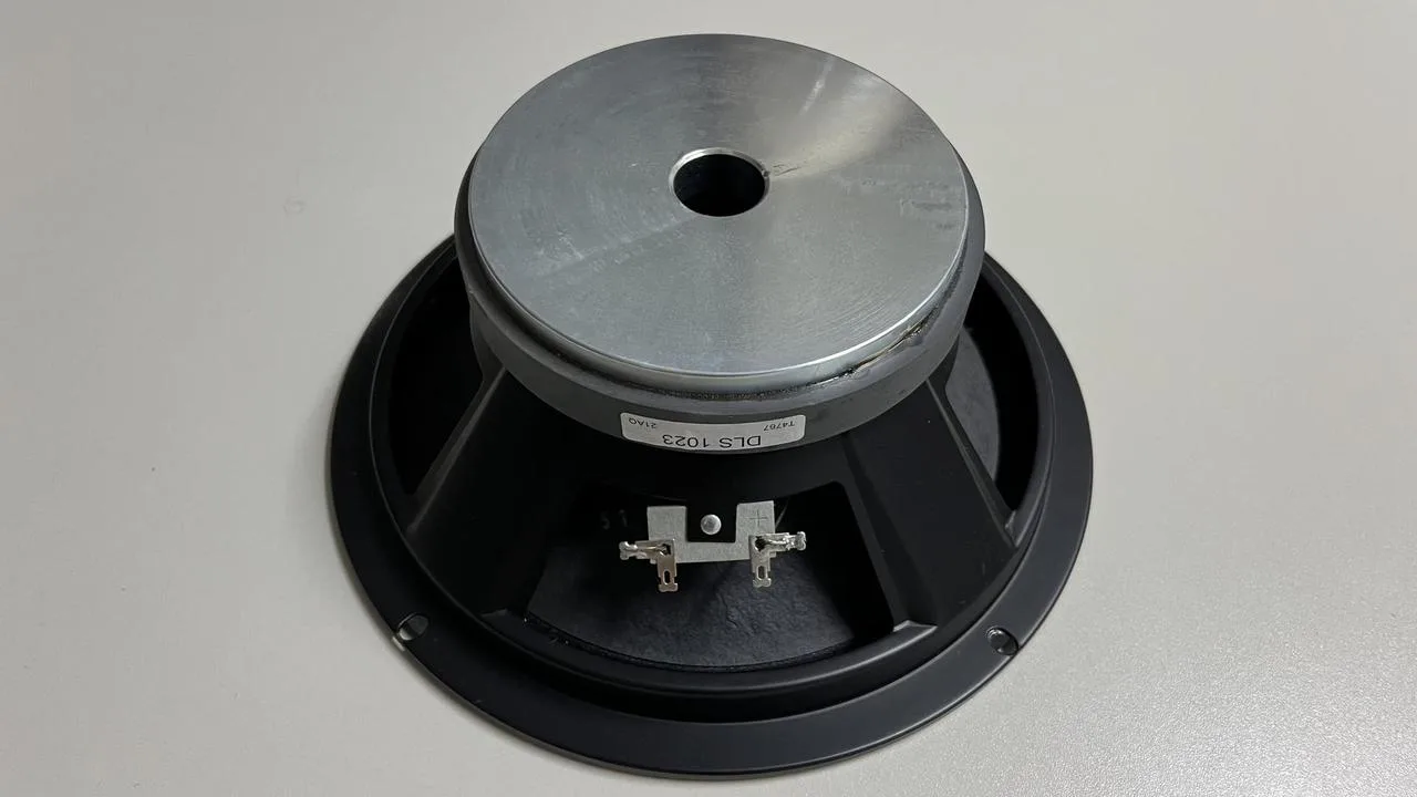 MARTIN AUDIO DLS 1023
