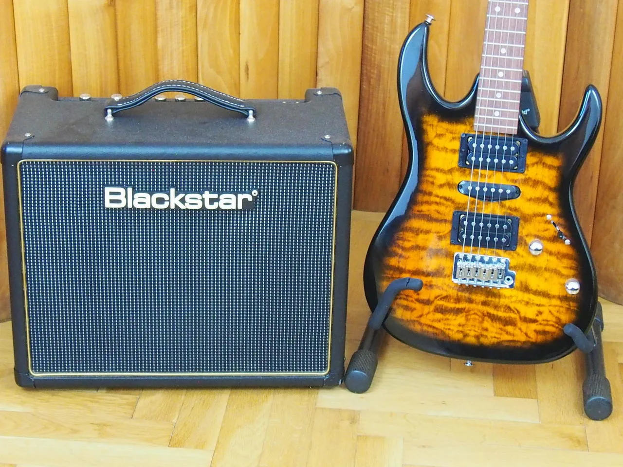 Kytarový set Ibanez GRX 70 QA - SB + kombo Blackstar HT-5