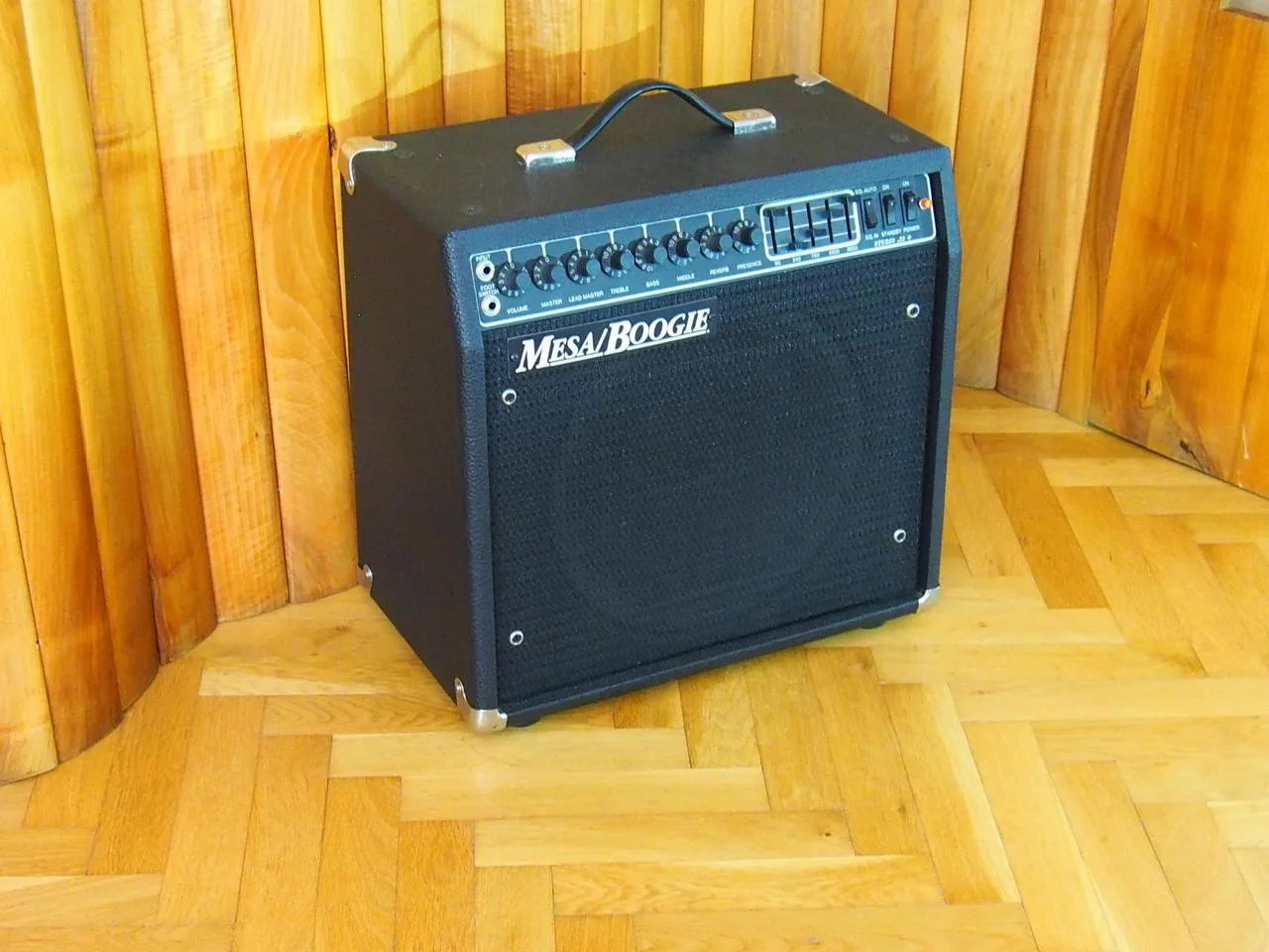 Mesa Boogie Studio 22+ CALIBER SERIE celolampové kombo