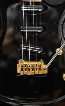 Godin Artisan Stratocaster