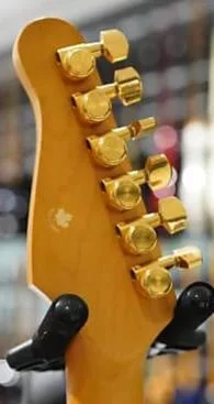 Godin Artisan Stratocaster