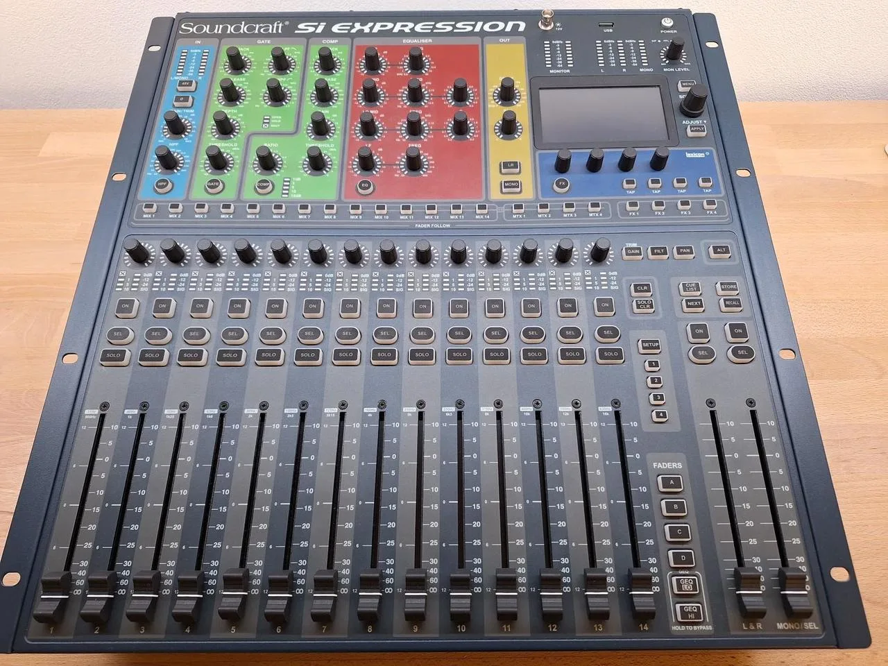 Soundcraft Si Expression 1 + Soundcraft mini Stagebox 32i