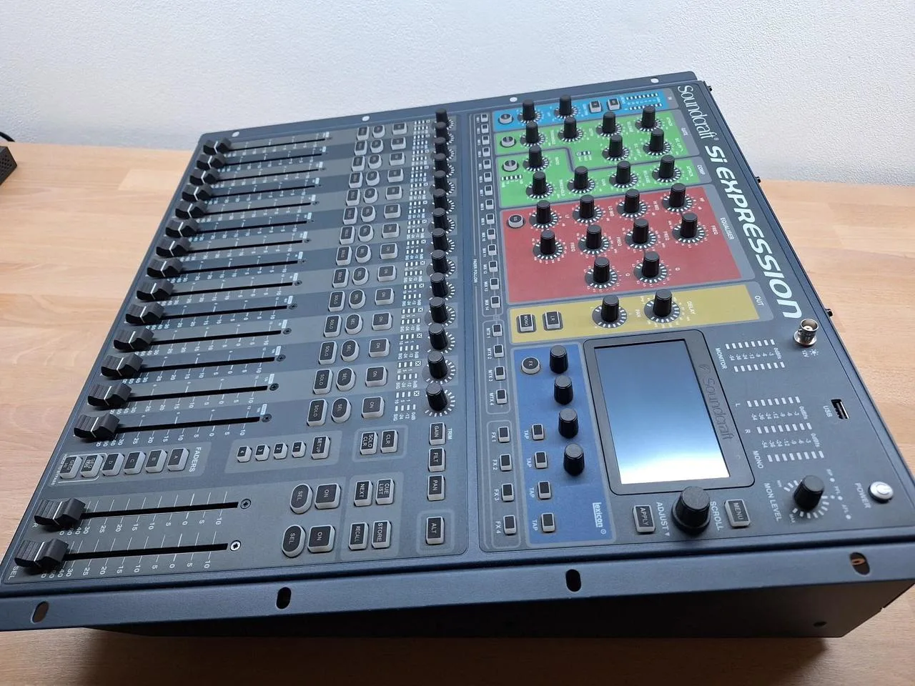 Soundcraft Si Expression 1 + Soundcraft mini Stagebox 32i