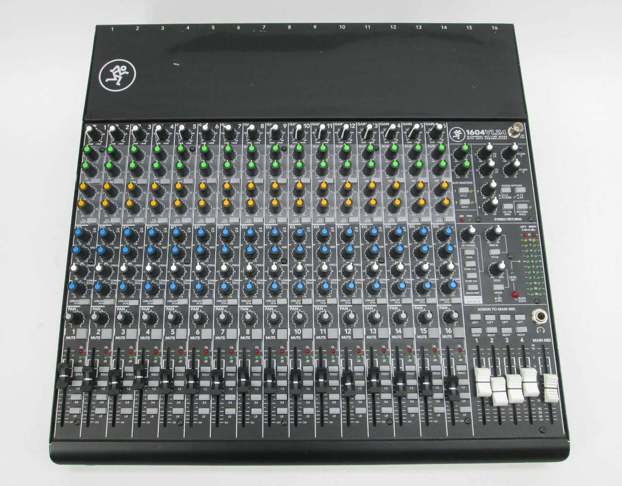 Mackie 1604 VLZ 4