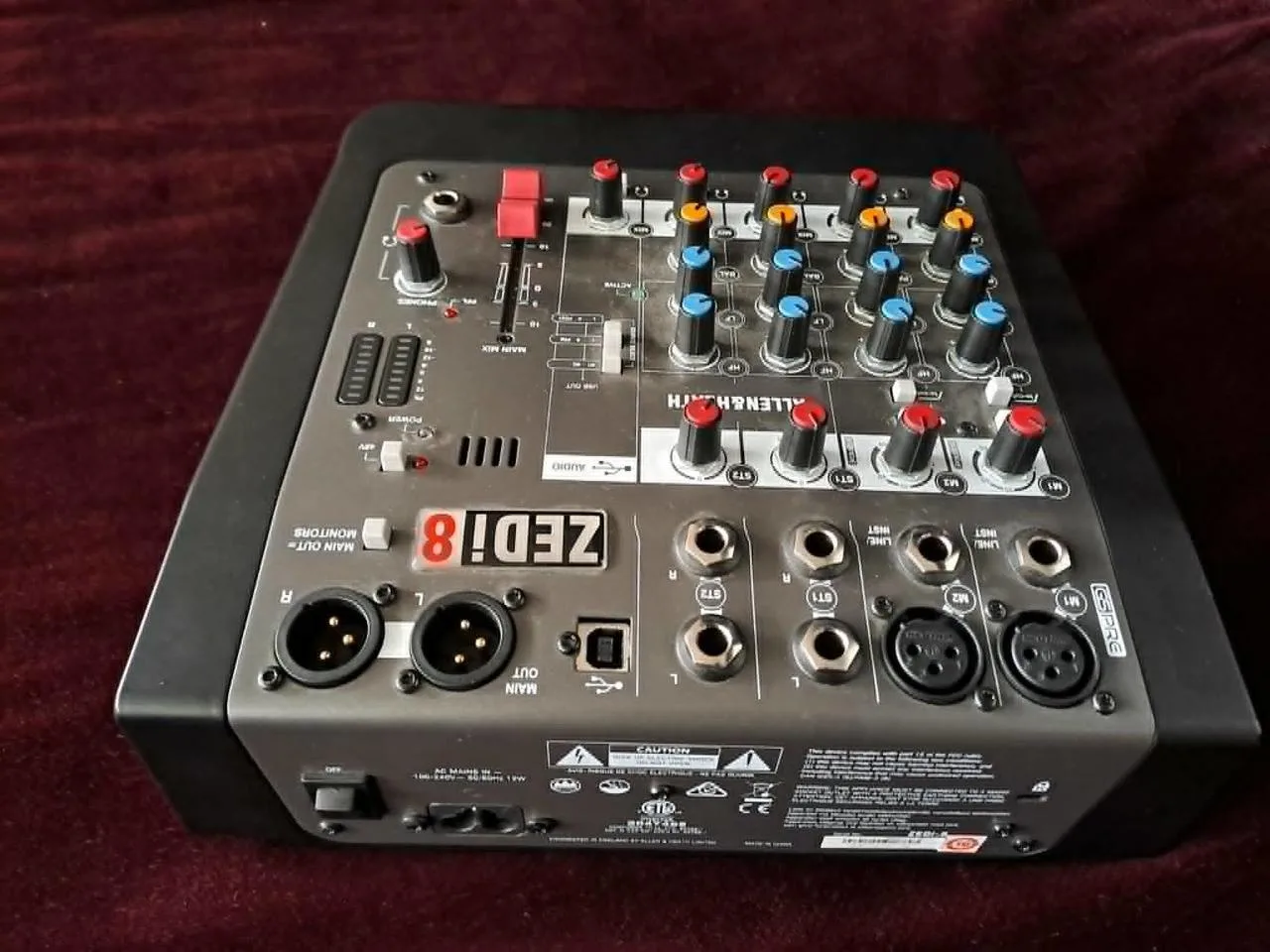 Prodám Allen & Heath ZEDi-8