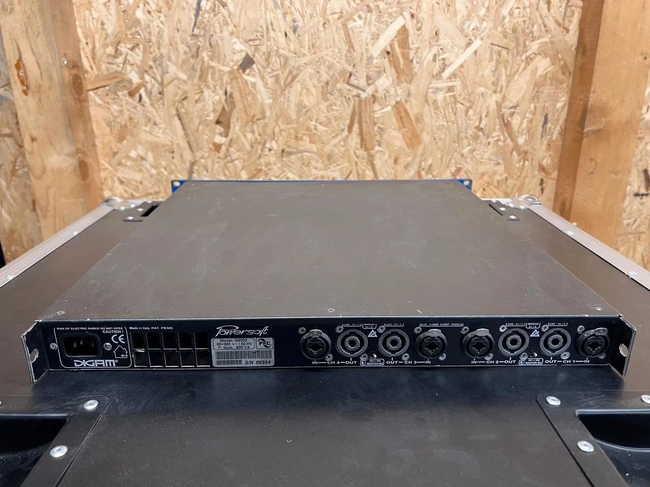 Powersoft digam q4002
