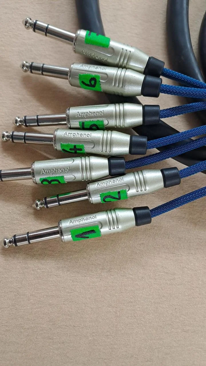 multipárový audio kabel 7 x Jack