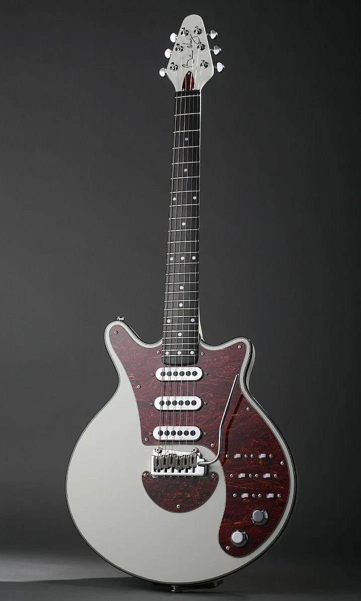 Brian May Guitars - Special White - SLEVA
