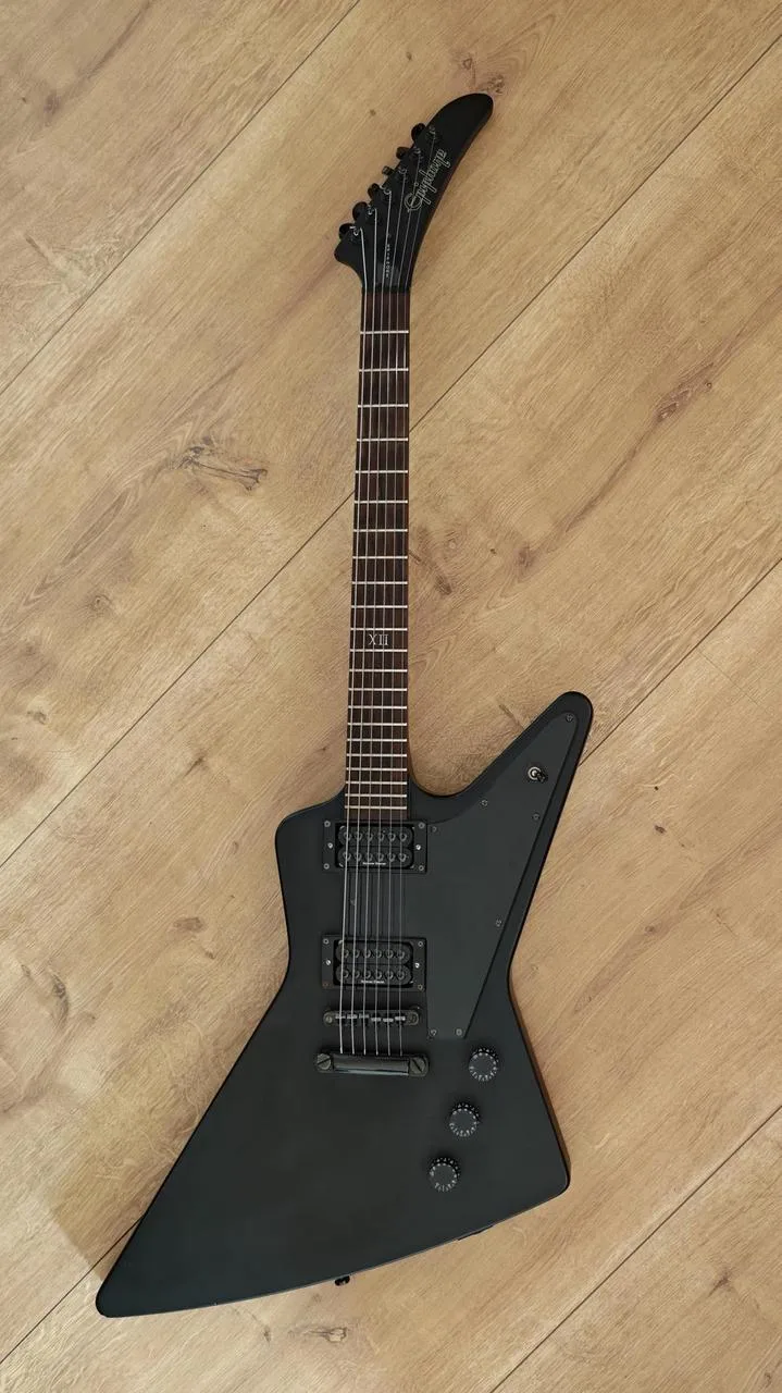 Epiphone Goth ’58 Explorer + Seymour Duncan Invader SH-8