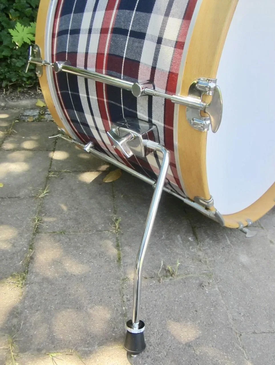 Prodám vintage custom Pearl Fiberglass 22”x14” 70s Pearl