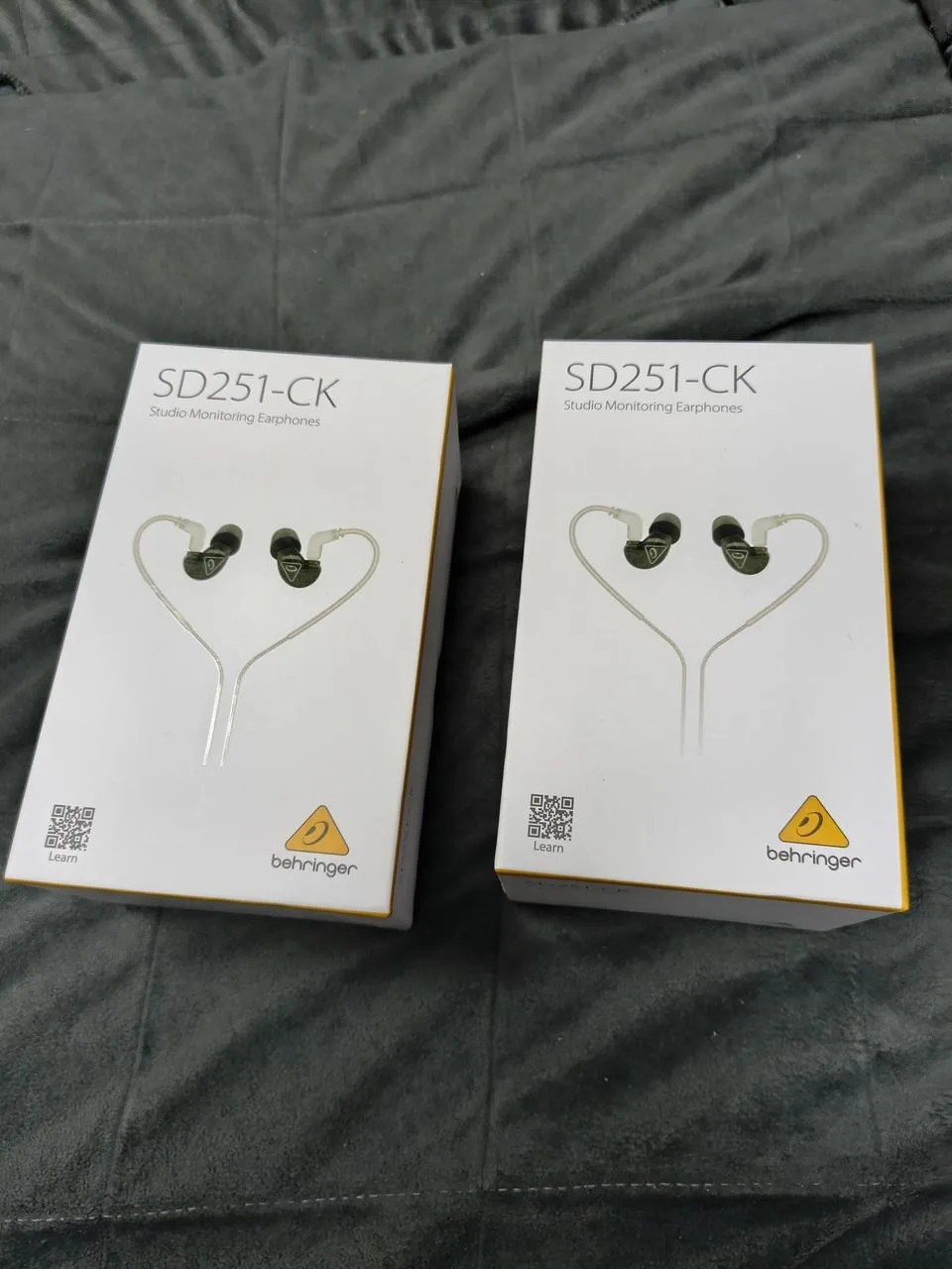 Sluchátka pro in ear monitoring  Behringer