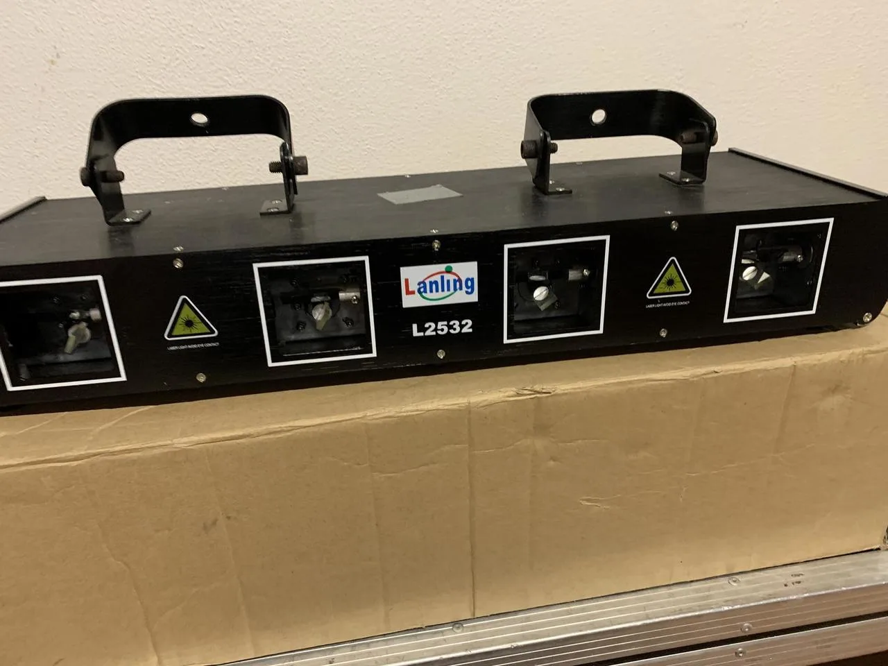 LASER L2532 červený300mW+300mW+300mW+300mW@650nm