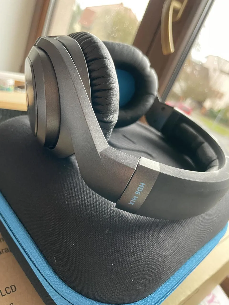 Sennheiser HD6 Mix - DJ sluchátka top stav