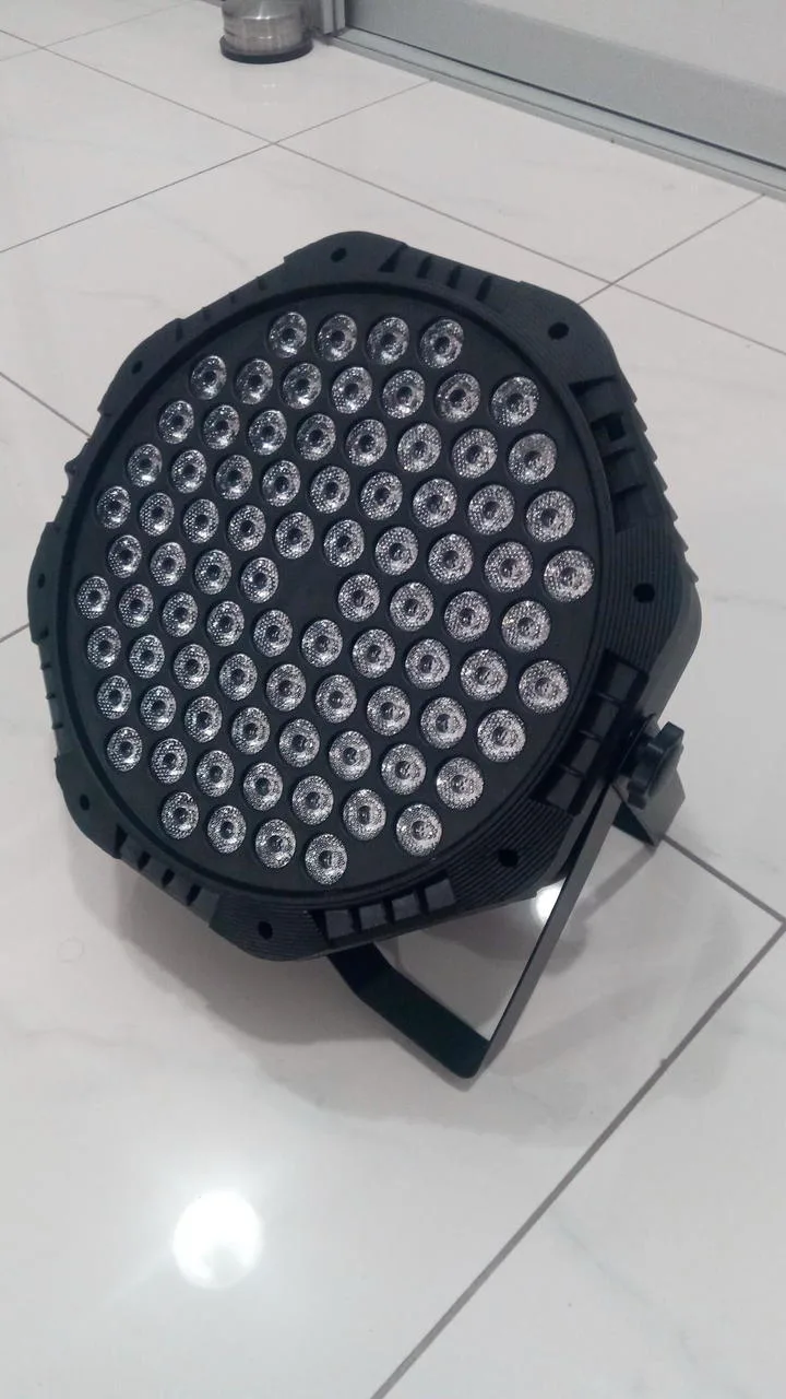LED megaPAR 84x3W RGB - NOVE