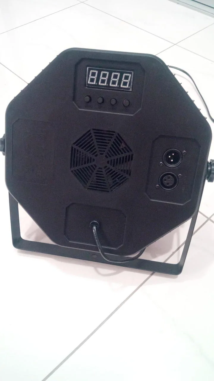 LED megaPAR 84x3W RGB - NOVE
