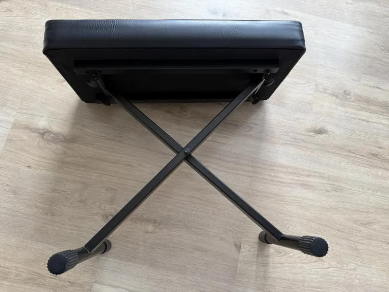 Bespeco SG9EX Kovová klavírní židle Black