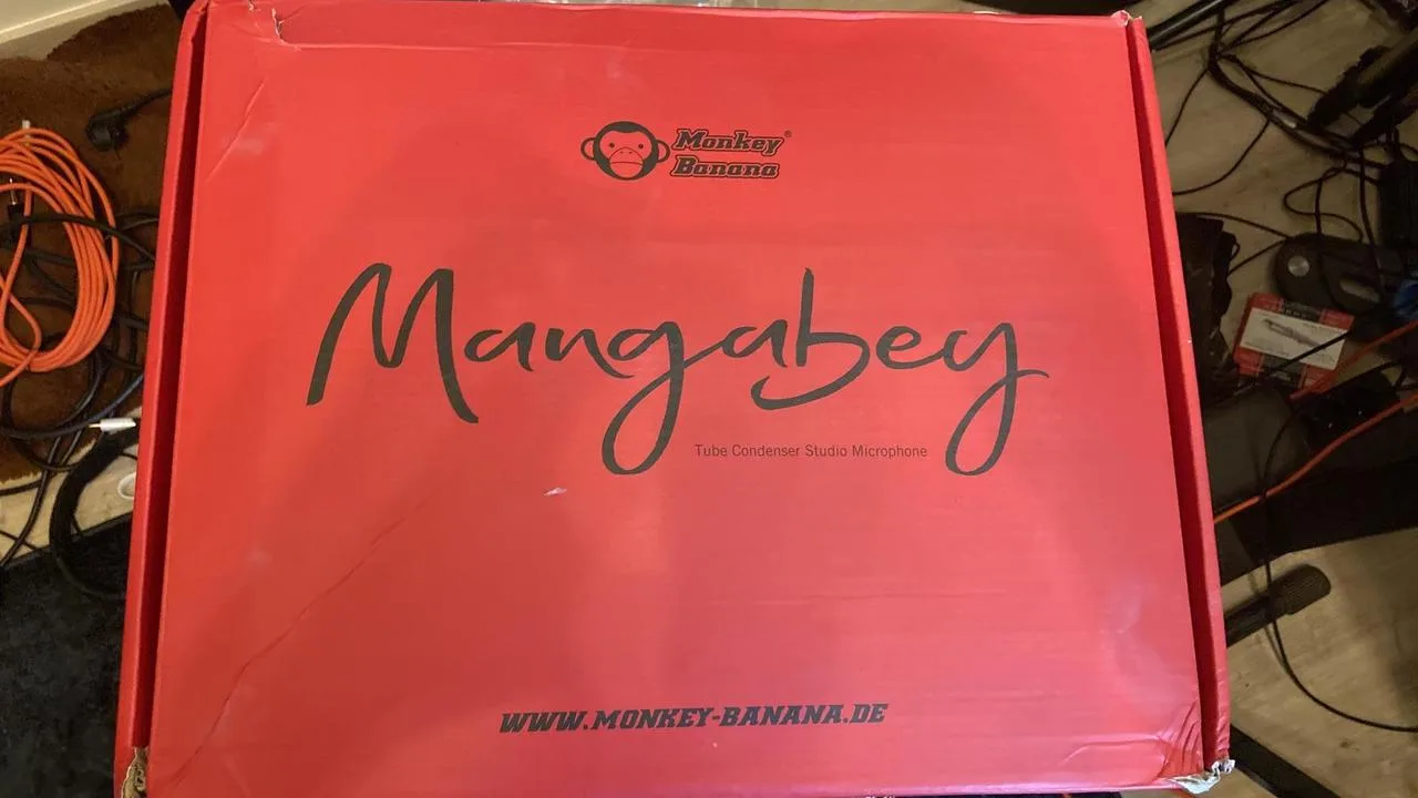 Jarní úklid: Monkey Banana Mangabey