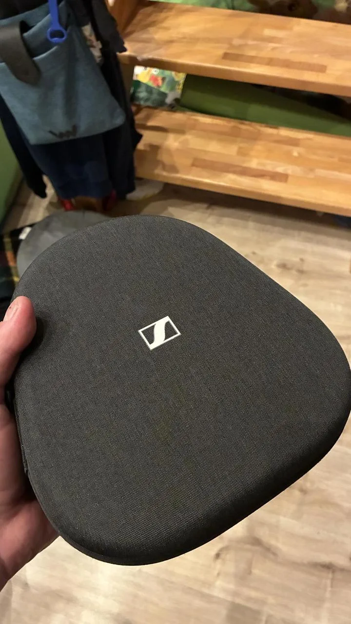 Jarní úklid: Sennheiser Momentum 4 Wireless