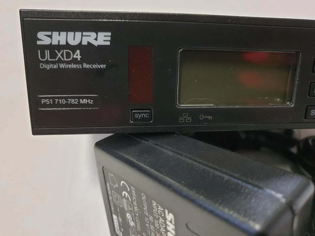 Shure ULXD24 System 1x Rucni Beta58a 1x Bodypack Freq V51