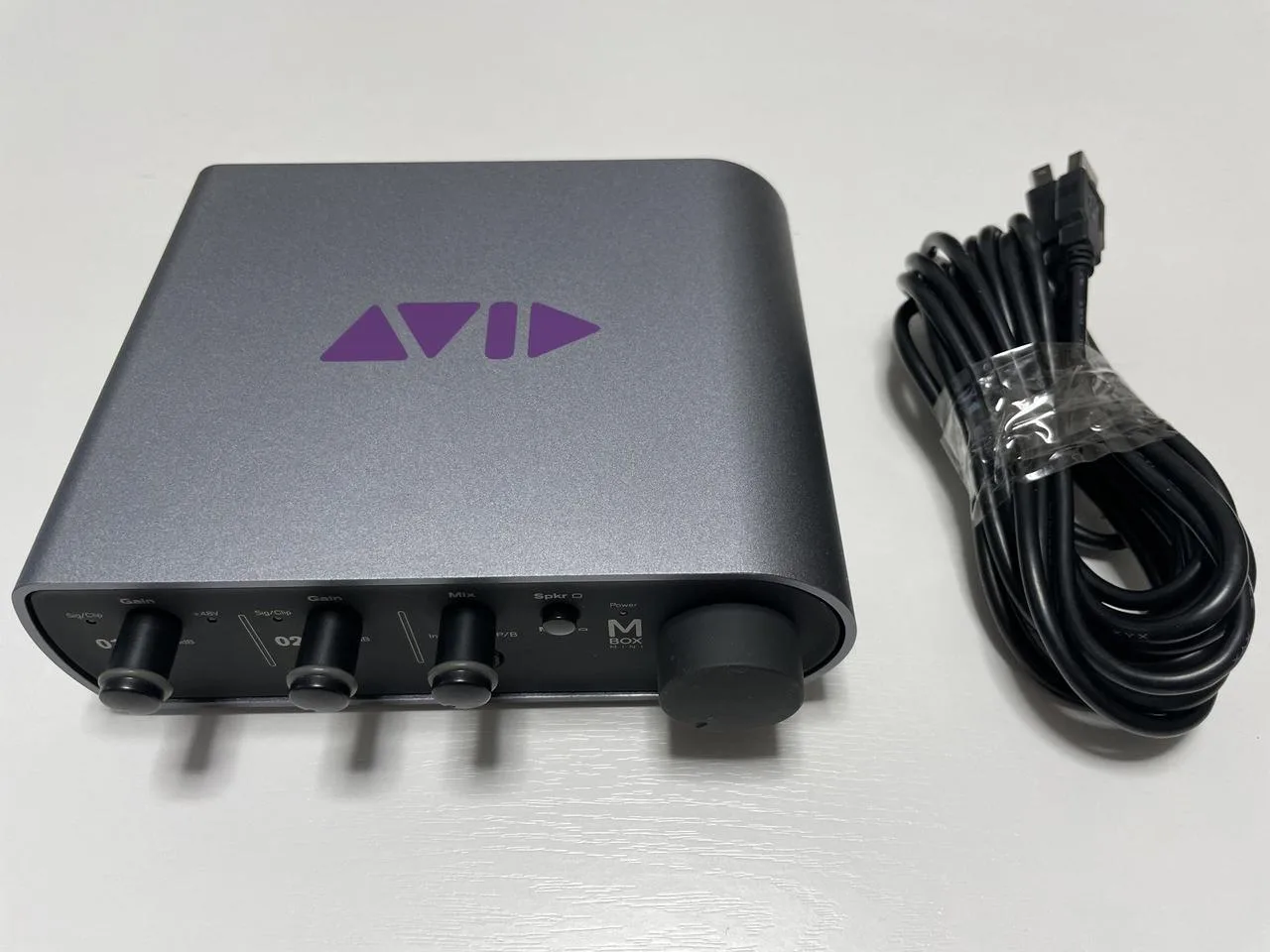 Avid MBox 3 Mini USB Audio Interface