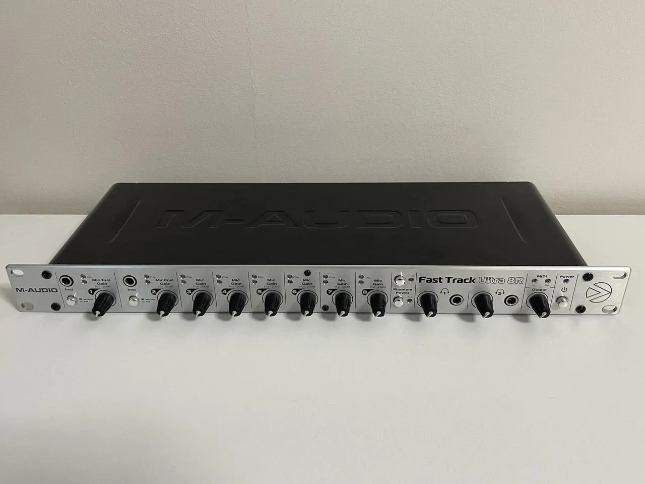M-Audio Fast Track Ultra 8R USB audio/MIDI