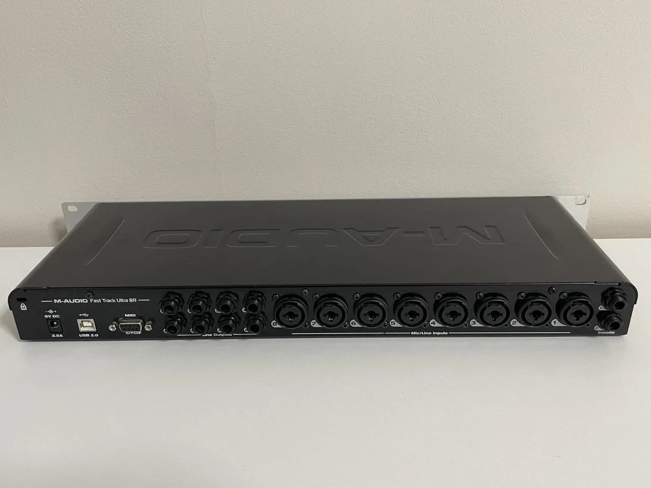 M-Audio Fast Track Ultra 8R USB audio/MIDI