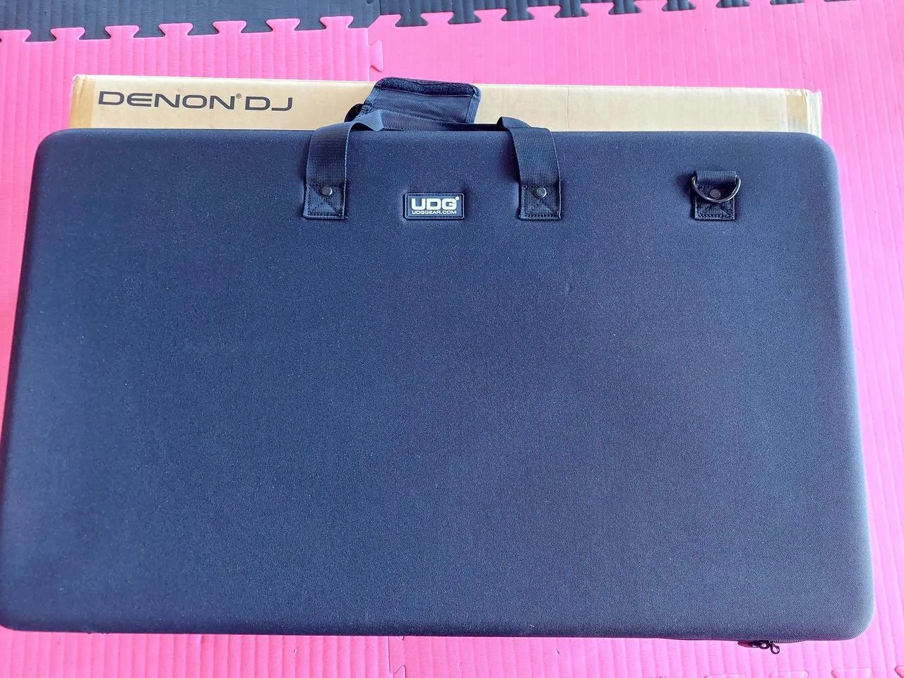 Denon DJ SC Live4 včetně case
