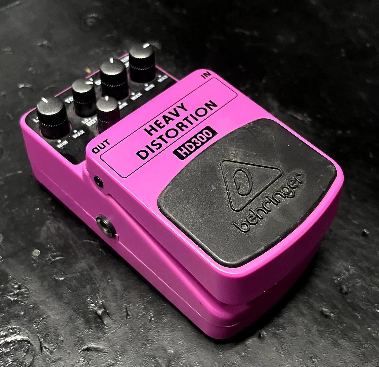 Behringer Heavy Distortion (HD300)