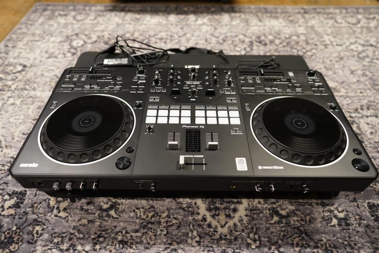 Pioneer DDJ-REV5