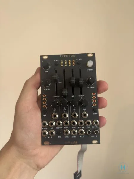 Typhoon - jakplugg (mutable instruments clouds)