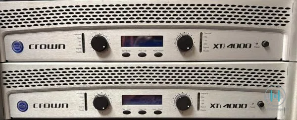 2 ks výkonový zesilovač Crown XTi 4000