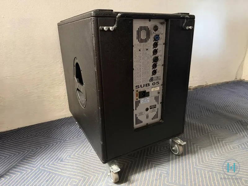 dB Technologies SUB 05 – Aktivní subwoofer dB Technologies SUB 05 – 15", 400 W