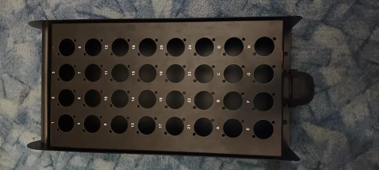 Stagebox 24/8