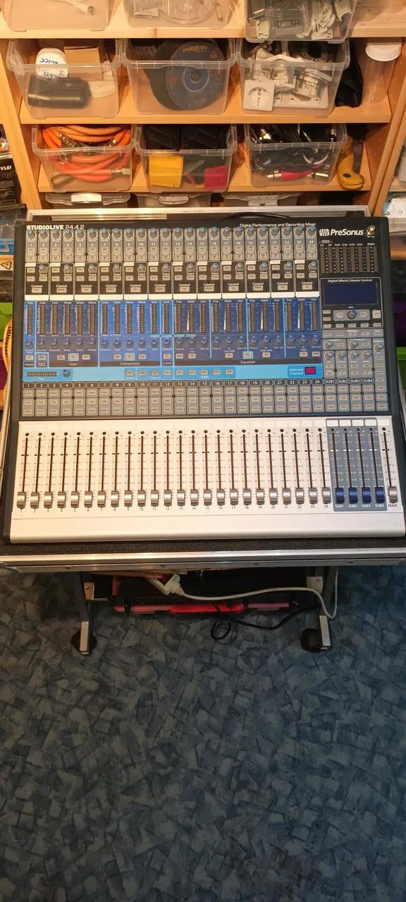 PreSonus Studiolive 24.4.2 + Case + Software