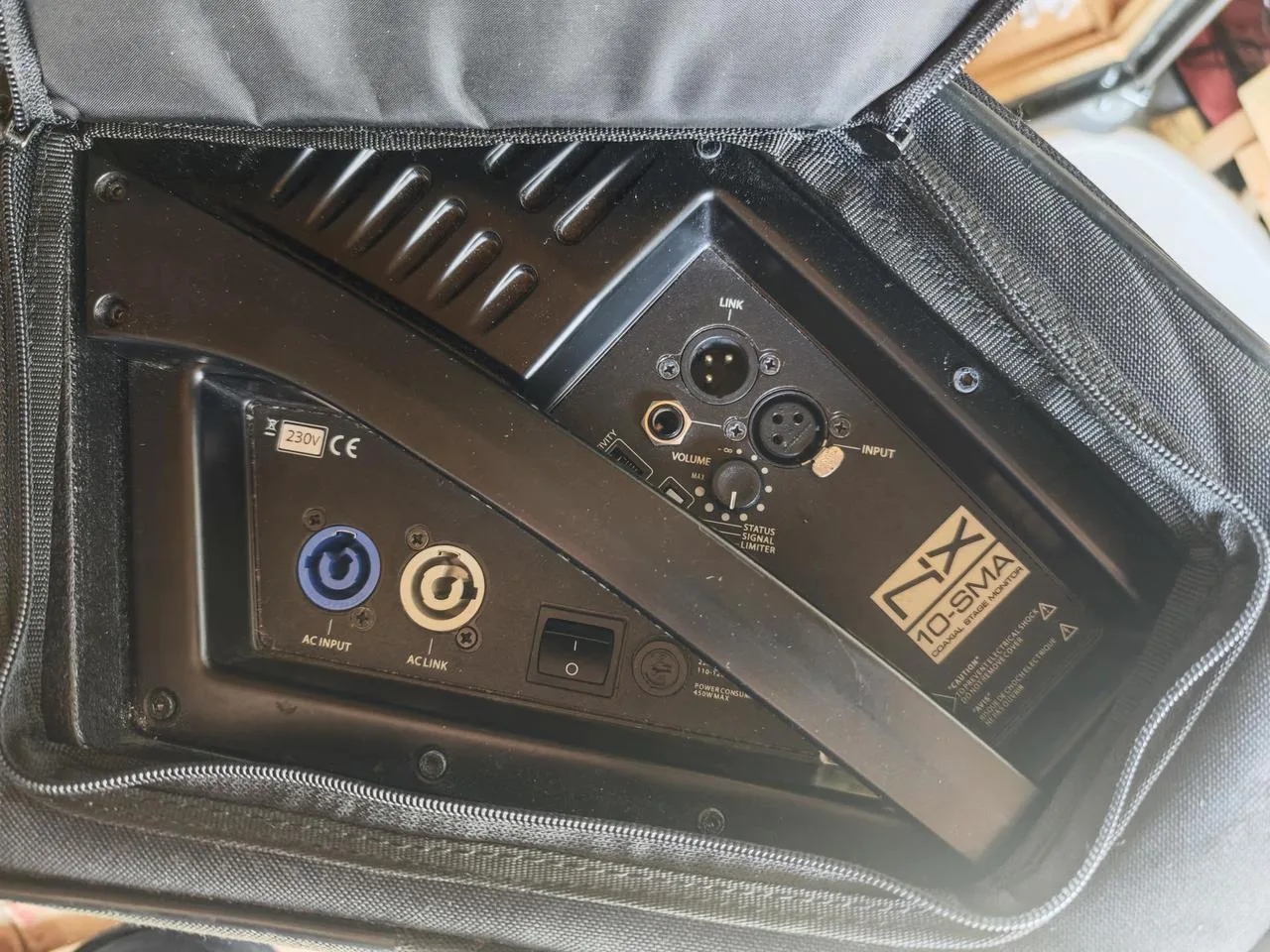Prodám aktivní odposlech RCF NX 10-SMA