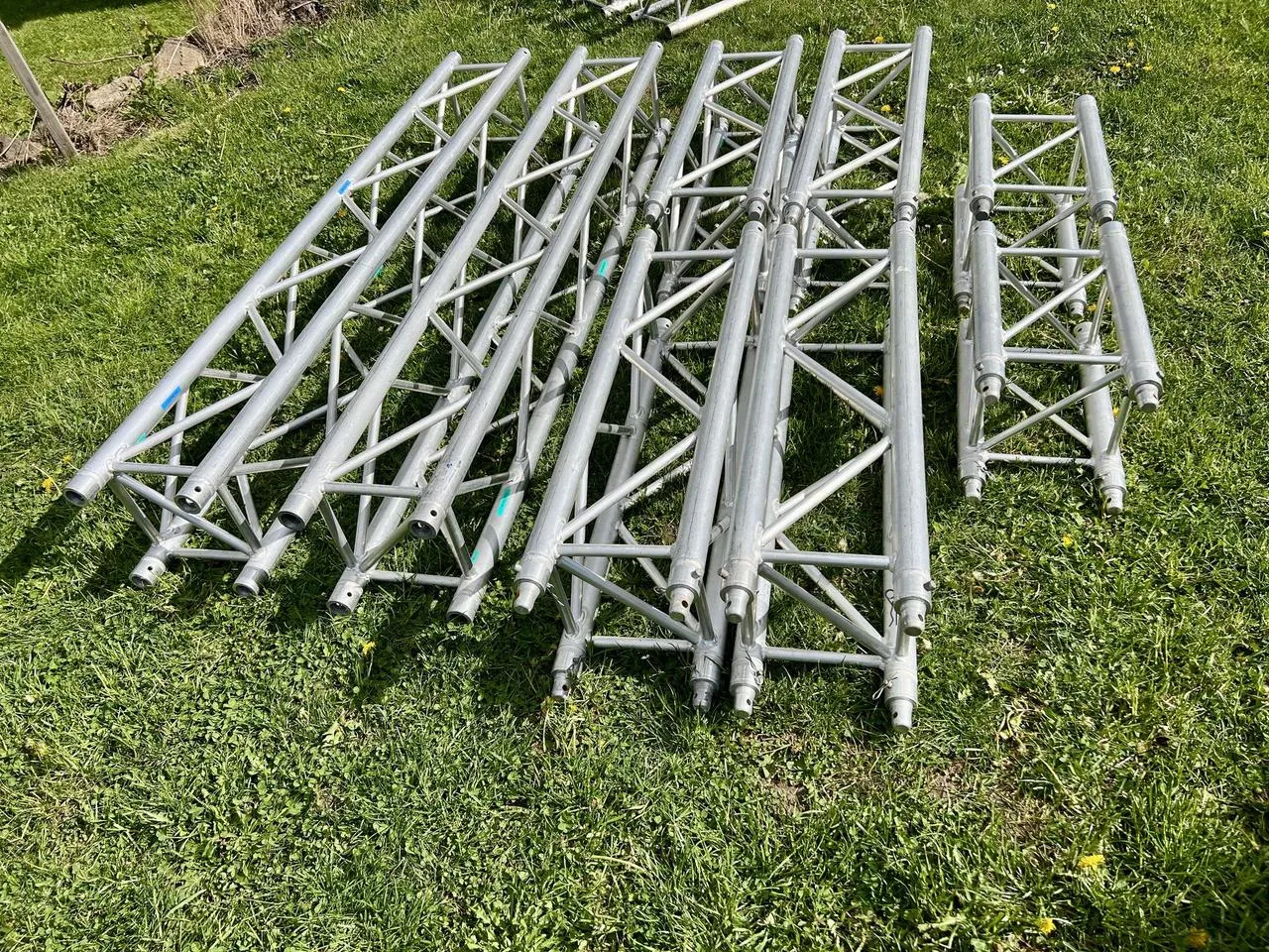 Příhradové nosníky, MILOS M290 Quatro Truss set 9m + spojky
