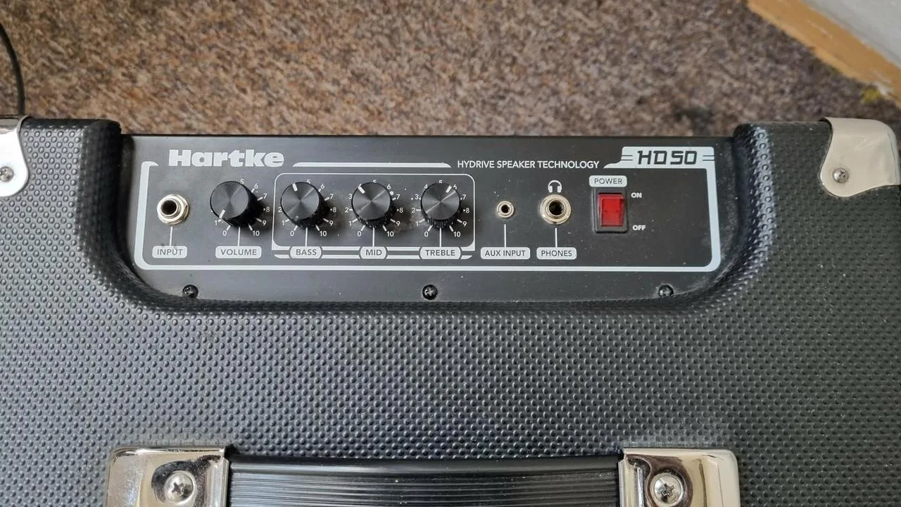 Prodám Hartke HD50