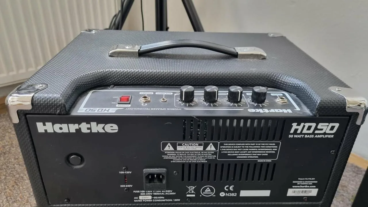 Prodám Hartke HD50