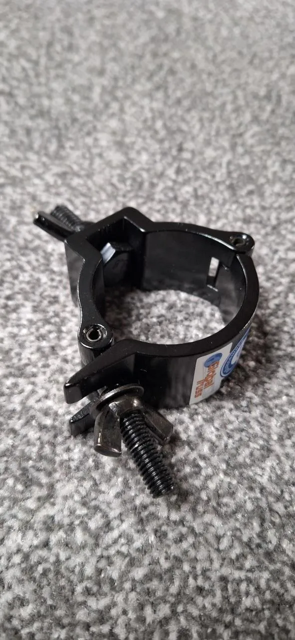 Global Truss 812-B Half Coupler (2 ks)