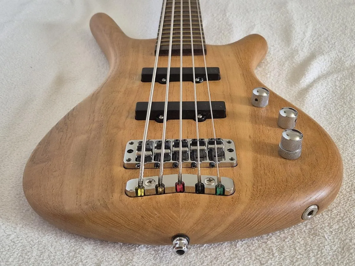 Warwick Corwette 5 Standard 2003