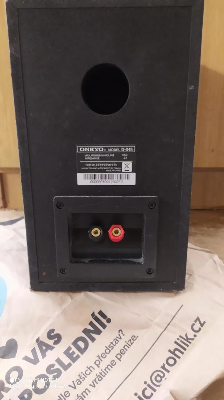 1 bedýnka HiFi/HiEnd firmy Onkyo
