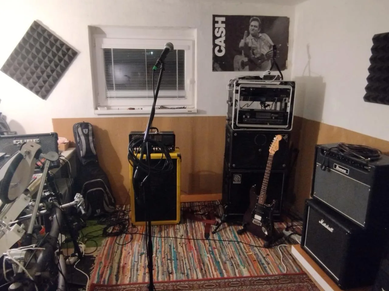 Studio pro Zkoušky/nahrávání/koncerty/trénin