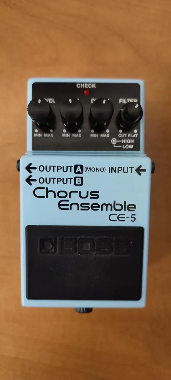 Boss CE-5 Chorus Ensemble